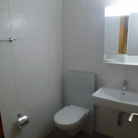 Beaulieu F 014 - Center 5 Pers *